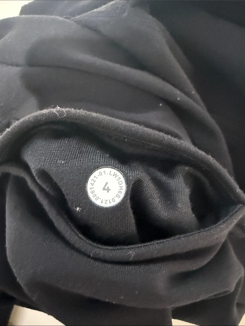 Lululemon align size 4 Black Jogger Pants - high rise - black - Picture 3 of 3